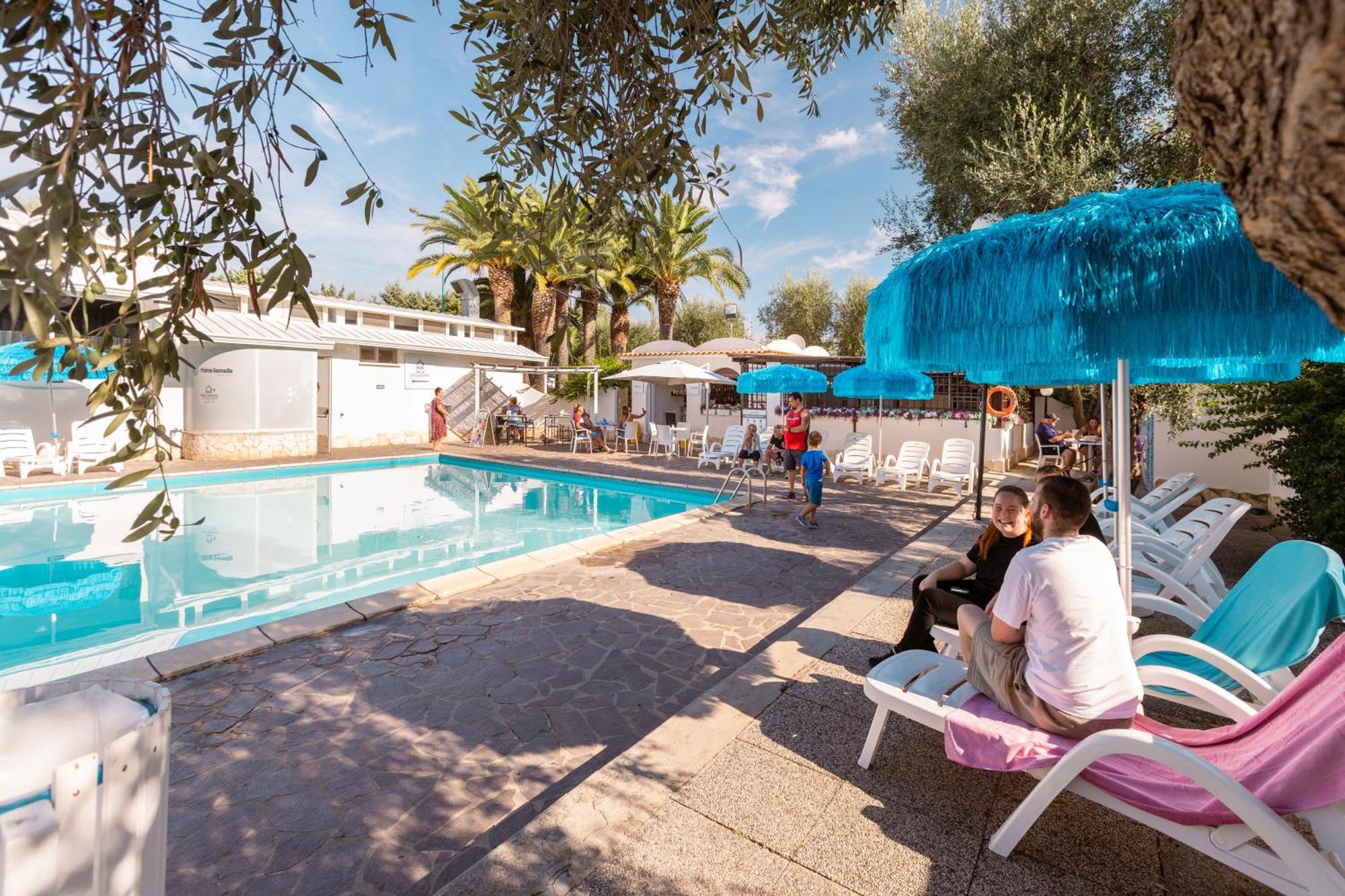 ויאסטה Hotel Palme Gemelle מראה חיצוני תמונה