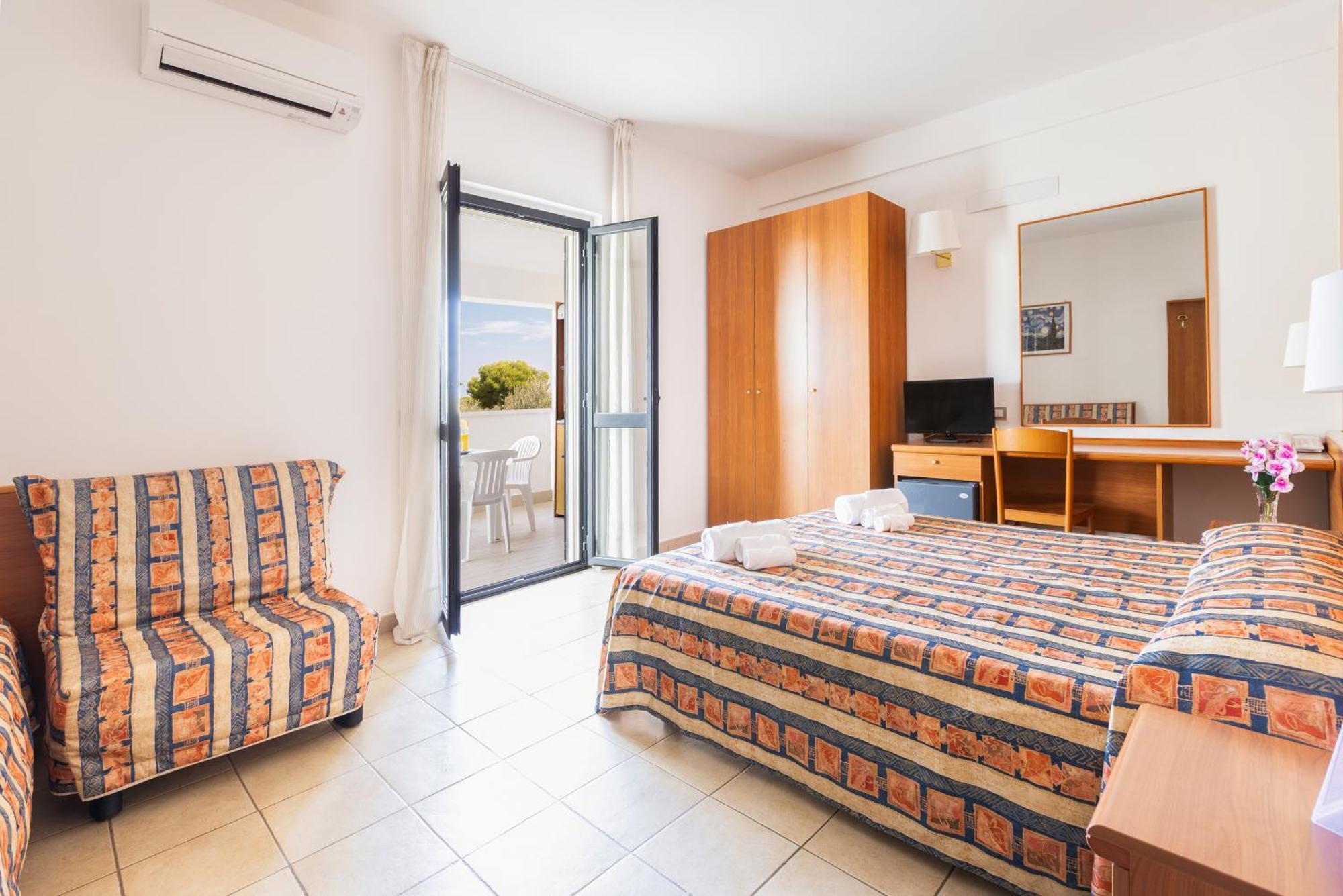 ויאסטה Hotel Palme Gemelle מראה חיצוני תמונה