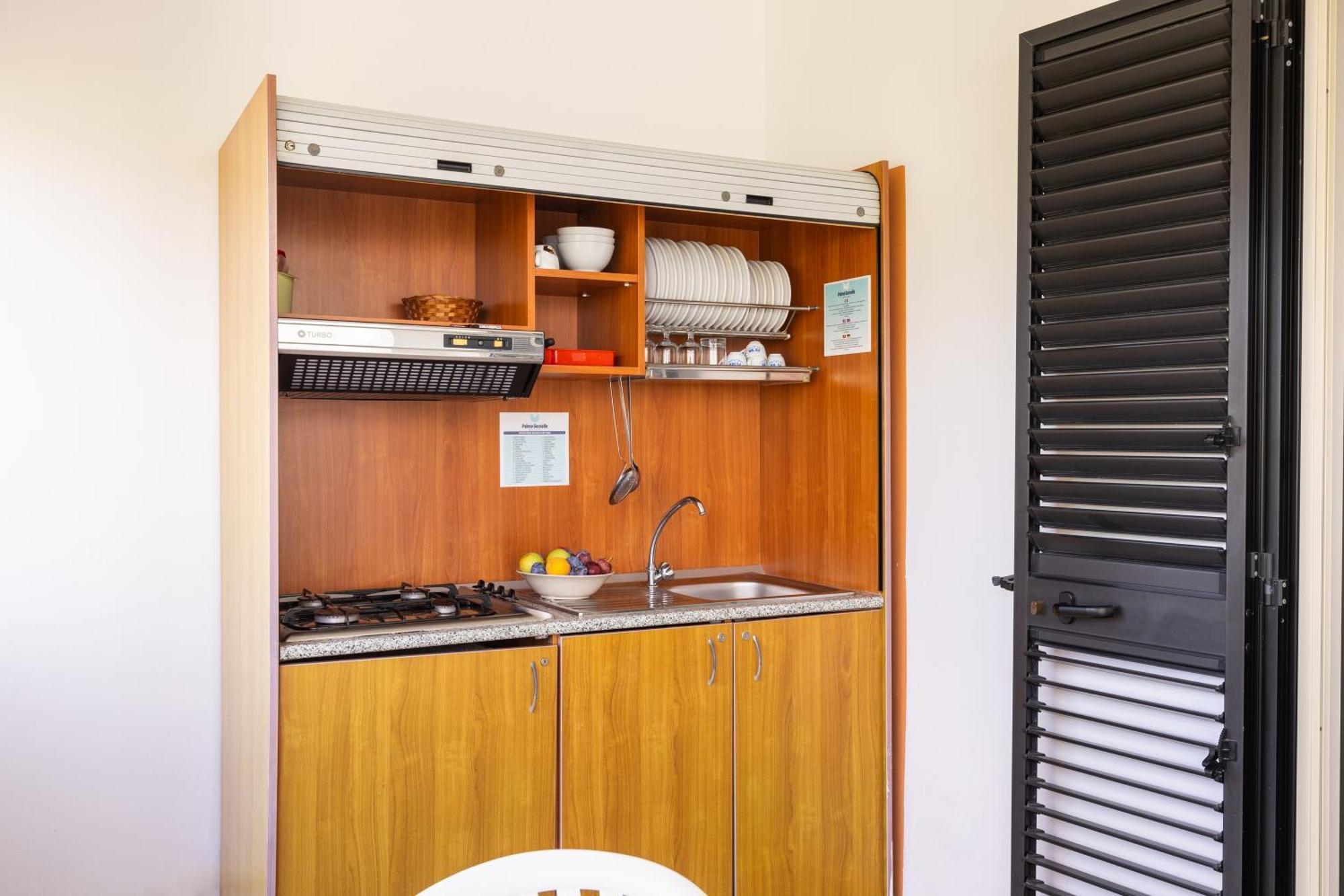 ויאסטה Hotel Palme Gemelle מראה חיצוני תמונה